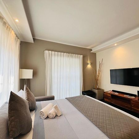 Acadamis - Garibaldi 9 Bis - Piazza Castello Apartman Torino Kültér fotó