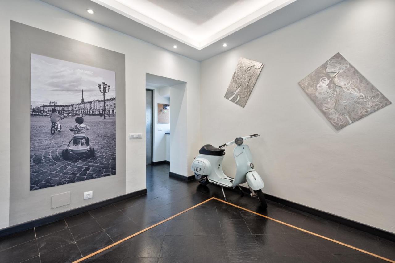 Acadamis - Garibaldi 9 Bis - Piazza Castello Apartman Torino Kültér fotó