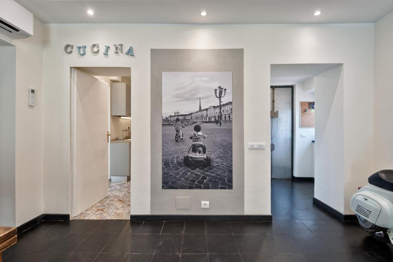 Acadamis - Garibaldi 9 Bis - Piazza Castello Apartman Torino Kültér fotó