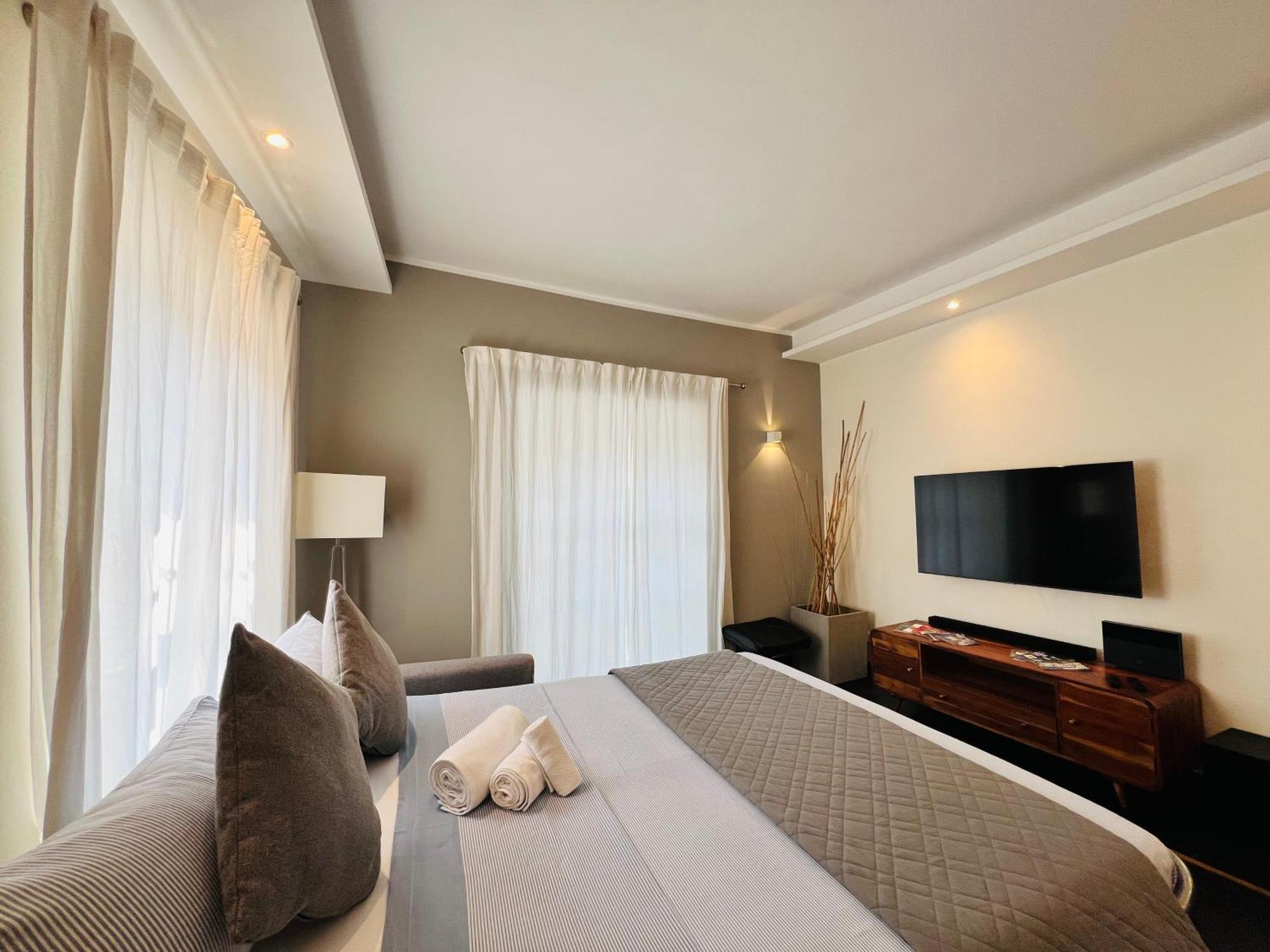 Acadamis - Garibaldi 9 Bis - Piazza Castello Apartman Torino Kültér fotó